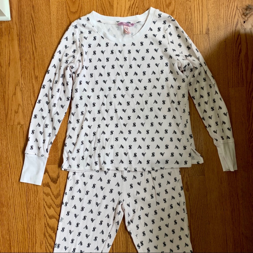 Victoria Secret Sleep Set
